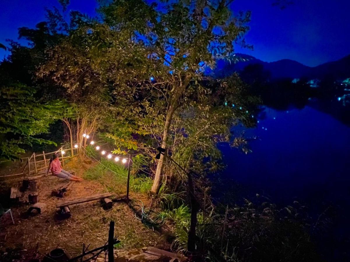 Royal Mountain Hut Hotell Ratchaburi Eksteriør bilde