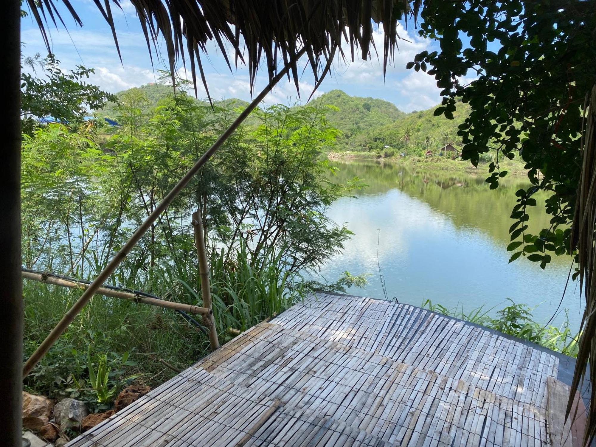 Royal Mountain Hut Hotell Ratchaburi Eksteriør bilde