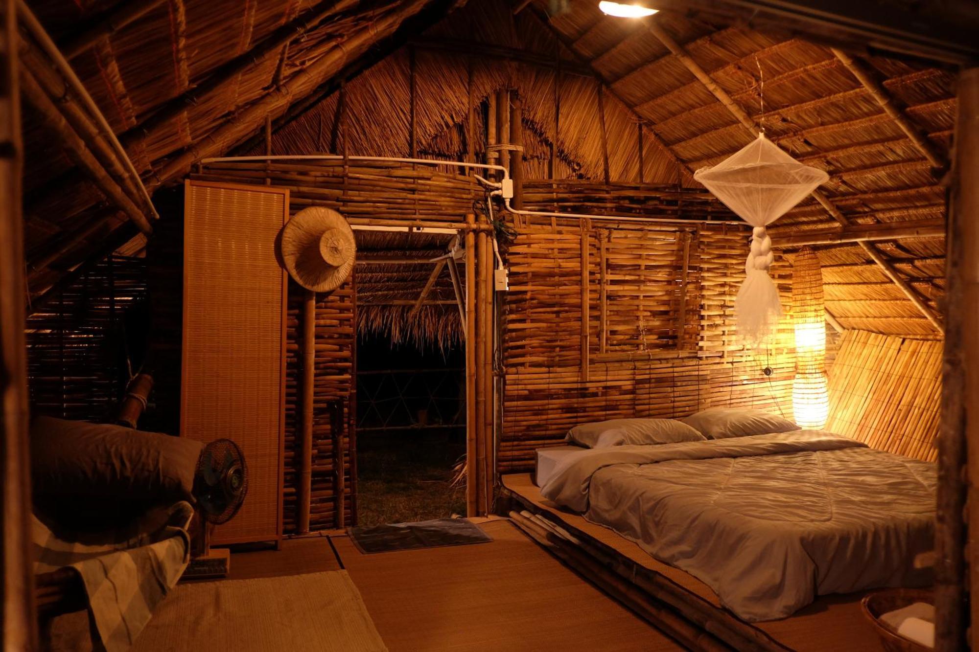 Royal Mountain Hut Hotell Ratchaburi Eksteriør bilde