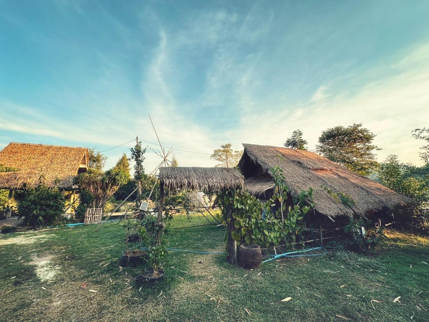 Royal Mountain Hut Hotell Ratchaburi Eksteriør bilde
