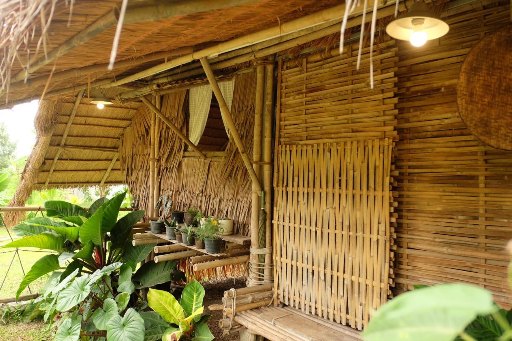 Royal Mountain Hut Hotell Ratchaburi Rom bilde