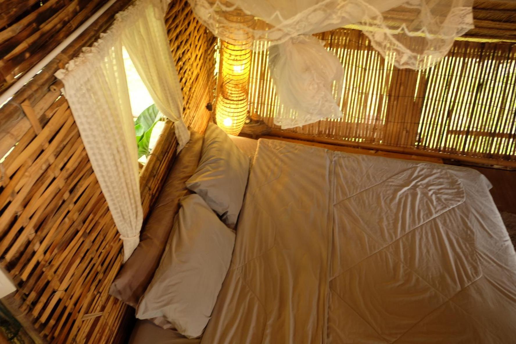 Royal Mountain Hut Hotell Ratchaburi Eksteriør bilde